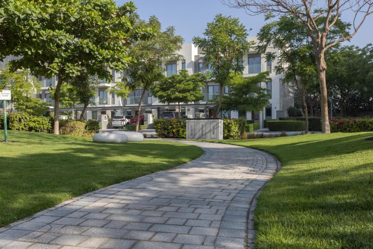 Stay By Latinem Luxury Studio Holiday Home G6-6103 Near Burj Khalifa Dubai Eksteriør billede